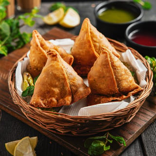 Vegetable Samosa