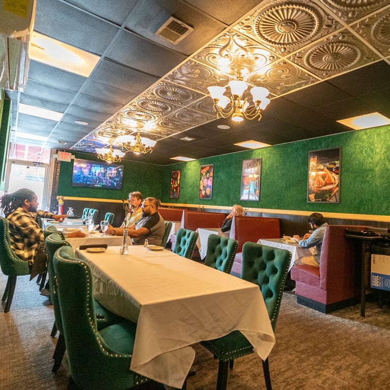 Experience Dining at Moon Indian Cuisine